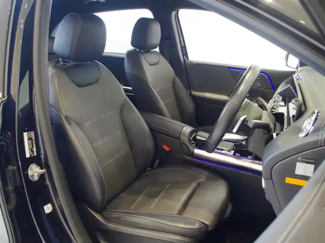 メルセデス・ベンツ Ｂ１８０ AMGライン 岐阜県 2019(令1)年 6万km コスモスブラック レーダーセーフティパッケージ/ アクティブディスタンスアシスト・ディストロニック (自動再発進機能付)/ アクティブブレーキアシスト(歩行者/飛び出し検知機能付)/ PRE-SAFE PRE-SAFE プラス (被害軽減ブレーキ付後方衝突警告システム)/ アクティブブラインドスポットアシスト (降車時警告機能付)/ アクティブレーンキーピングアシスト/ アクティブステアリングアシスト/ナビゲーションパッケージ/ Mercedes me connect: ナビゲーションサービス/ テレビ機能 (12セグ/ワンセグ自動切替)/ トラフィックサインアシスト/AMGライン/18インチAMG5ツインスポークアルミホイール/マルチビームLEDヘッドライト/アダプティブハイビームアシストプラス/アドバンスドパッケージ/ 360°カメラシステム/ ヘッドアップディスプレイ/ アドバンスドサウンドシステム/アンビエントライト/アダプティブブレーキホールド/前席シートヒーター/前席パワーシート/リアビューカメラ