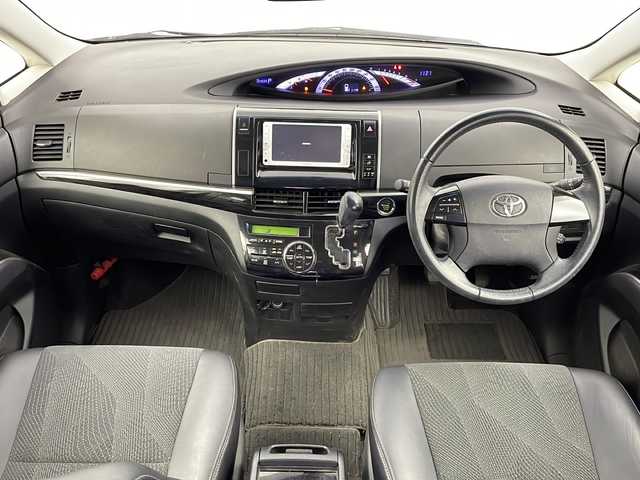 トヨタ エスティマ アエラス プレミアムエディション 新潟県 2013(平25)年 10.4万km ブラック 　バックカメラ/　クルーズコントロール/　ドアバイザー/　プッシュスタート/　両側パワースライドドア/　ETC/　HIDヘッドライト/　オートライト/　ハーフレザーシート/　純正AW車載/　ウィンカーミラー/　MTモード付AT