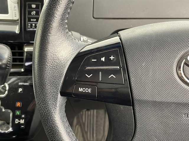 トヨタ エスティマ アエラス プレミアムエディション 新潟県 2013(平25)年 10.4万km ブラック 　バックカメラ/　クルーズコントロール/　ドアバイザー/　プッシュスタート/　両側パワースライドドア/　ETC/　HIDヘッドライト/　オートライト/　ハーフレザーシート/　純正AW車載/　ウィンカーミラー/　MTモード付AT