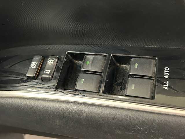 トヨタ エスティマ アエラス プレミアムエディション 静岡県 2013(平25)年 10.5万km ブラック (株)IDOMが運営する【じしゃロン浜松店】の自社ローン対象車両になります。こちらは現金ご利用時の価格です。自社ローンご希望の方は別途その旨お申付け下さい/純正ナビ(NSCP-W62)/Bluetooth/ワンセグTV/CD/SD/バックカメラ/クルーズコントロール/ドアバイザー/プッシュスタート/両側パワースライドドア/ETC/HIDヘッドライト/オートライト/ハーフレザーシート/純正AW車載/ウィンカーミラー/MTモード付AT