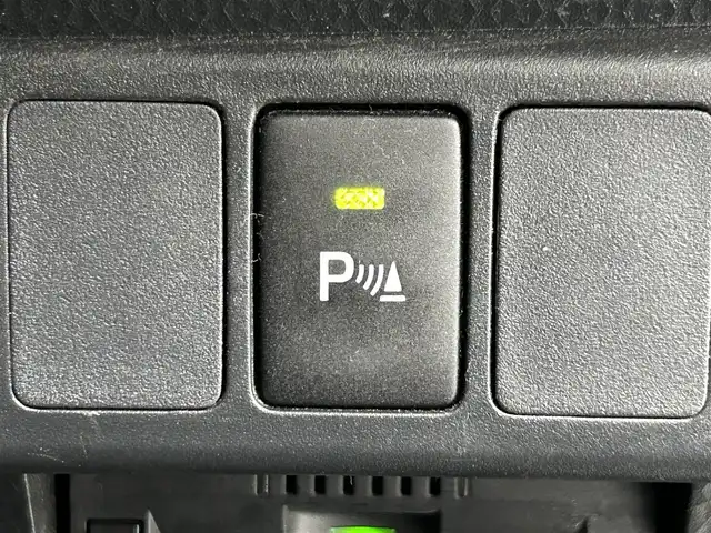 トヨタ ルーミー カスタムG－T 大阪府 2023(令5)年 2.4万km パールホワイトⅢ スマートアシスト/　・衝突回避支援ブレーキ機能/　・誤発進抑制制御機能/　・車線逸脱警報機能/　・先行者発信お知らせ機能/　・アダプティブクルーズコントロール/純正SDナビ/　Bluetooth/フルセグ/USB/CD/FM/AM/バックカメラ/両側パワースライドドア/レーダークルーズコントロール/LEDオートライト/フォグランプ/オートハイビーム/シートヒーター/純正１５インチアルミホイール/スマートキー/ビルトインETC