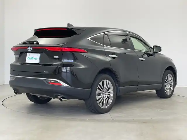 トヨタ ハリアー ハイブリッド Z レザーパッケージ 新潟県 2021(令3)年 4.7万km プレシャスブラックパール ワンオーナー/純正12.3インチメモリナビ/　フルセグTV/Bluetooth/USB/JBLサウンドシステム/トヨタセーフティセンス/・プリクラッシュセーフティ/・レーントレーシングアシスト/・レーンディパーチャーアラート/・レーダークルーズコントロール/・ロードサインアシスト/・オートマチックハイビーム/ブラインドスポットモニター/全方位モニター/デジタルインナーミラー/レザーシート/パワーバックドア/前席パワーシート/前席シートヒーター/前席シートベンチレーション/D席メモリーシート/ステアリングヒーター/ヘッドアップディスプレイ/前後コーナーセンサー/ビルトインETC2.0/レザーステアリング/ステアリングスイッチ