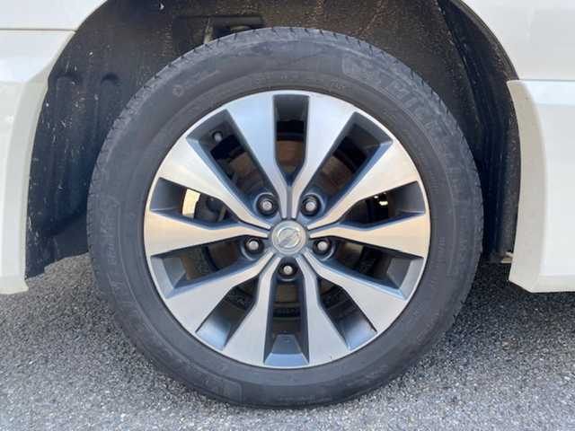 日産 セレナ ハイウェイスター G 兵庫県 2016(平28)年 12.6万km ブリリアントホワイトパール 2トーン 純正ナビ（AM/FM/BT/AUX)/・フルセグTV/アラウンドビューモニター/アイドリングストップ/追従付きクルーズコントロール/フリップダウンモニター/サンシェード/デジタルインナーミラー/パーキングアシスト/横滑り防止/衝突軽減システム/ビルトインETC/ウィークスルー/純正マット