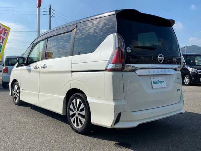 日産 セレナ ハイウェイスター G 兵庫県 2016(平28)年 12.6万km ブリリアントホワイトパール 2トーン 純正ナビ（AM/FM/BT/AUX)/・フルセグTV/アラウンドビューモニター/アイドリングストップ/追従付きクルーズコントロール/フリップダウンモニター/サンシェード/デジタルインナーミラー/パーキングアシスト/横滑り防止/衝突軽減システム/ビルトインETC/ウィークスルー/純正マット