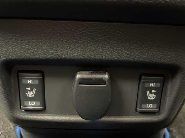 日産 セレナ e－パワー ハイウェイスター V 愛知県 2020(令2)年 5.2万km アズライトブルー プロパイロット/純正10型ナビ　SDカードなし/フリップダウンモニター/全方位カメラ/両側パワースライドドア/シートヒーター/インテリジェントミラー/バックカメラ/コーナーセンサー/純正アルミホイール/ブラインドスポットモニター/LEDヘッドライト/ステアリングヒーター/リアオートエアコン/オートマチックハイビーム/ドライブレコーダー/ETC/衝突軽減システム/フルセグ/CD DVD/Bluetooth/ステアリングスイッチ/スマートキー/プッシュスタート