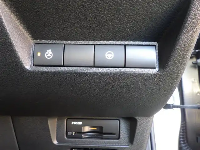 日産 オーラ ニスモ 千葉県 2023(令5)年 4.6万km ダークメタルグレー/スーパーブラック2トーン エマージェンシーブレーキ/プロパイロット/インテリジェントクルーズコントロール/インテリジェントルームミラー/純正コネクトナビ/地デジTV/【Bluetooth接続】/アラウンドビューモニター/ワイヤレス充電/革巻きステアリング/ステアリングスイッチ/前席シートヒーター/ETC（2.0）/LEDヘッドライト/フォグライト/ウインカーミラー/コーナーセンサー/純正17インチアルミホイル/サイド/カーテンエアバッグ/インテリジェントキー