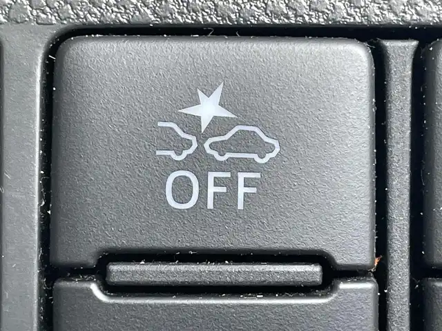 ダイハツ タント カスタム RS トップED SA Ⅲ 福岡県 2017(平29)年 6.8万km パールホワイトⅢ スマートアシストIII/衝突軽減/レーンアシスト/オートハイビーム/コーナーセンサー/純正ナビ（ＮＭＺＫ－Ｗ６７Ｄ）/フルセグTV/CD/DVD/BT/SD/AM/FM/バックカメラ/両側パワースライドドア/シートヒーター/ＬＥＤオートライト/純正アルミ/ステアリングリモコン/ＥＴＣ/アイドリングストップ/スマートキー/プッシュスタート