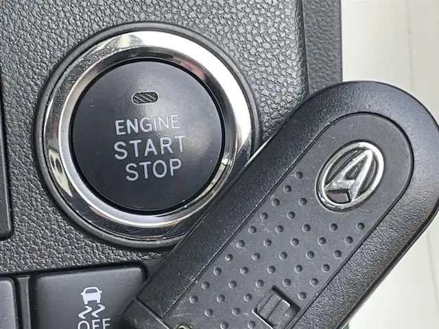 ダイハツ タント カスタム RS トップED SA Ⅲ 福岡県 2017(平29)年 6.8万km パールホワイトⅢ スマートアシストIII/衝突軽減/レーンアシスト/オートハイビーム/コーナーセンサー/純正ナビ（ＮＭＺＫ－Ｗ６７Ｄ）/フルセグTV/CD/DVD/BT/SD/AM/FM/バックカメラ/両側パワースライドドア/シートヒーター/ＬＥＤオートライト/純正アルミ/ステアリングリモコン/ＥＴＣ/アイドリングストップ/スマートキー/プッシュスタート