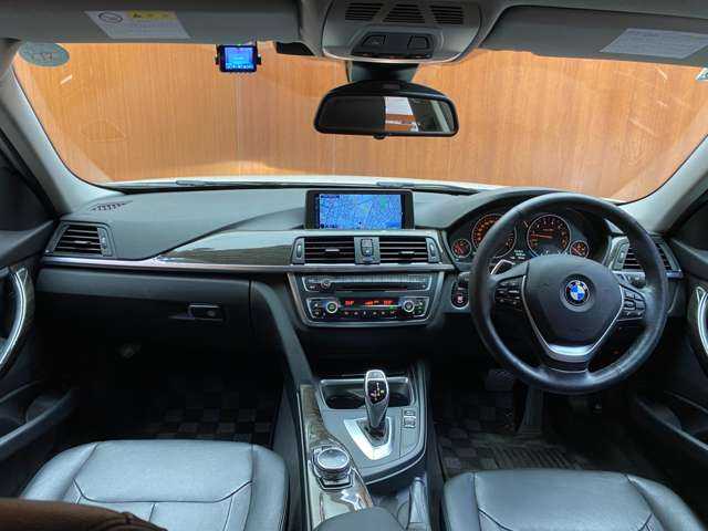 ＢＭＷ ３２０ｉ