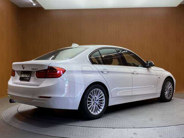 ＢＭＷ ３２０ｉ