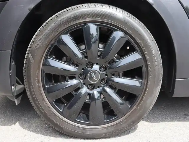 ＭＩＮＩ ミニ クロスオーバー クーパー D 長野県 2020(令2)年 4.7万km 黒 ペッパーＰＫＧ　/純正ナビ　/バックカメラ　/ＡＣＣ　/衝突軽減ブレーキ　/コンフォートアクセス　/パークディスタンスＣ　/ＭＩＮＩエキサイトメント／ライトＰＫＧ　/パワーバックドア　/ＬＥＤライト　/ＯＰ１８ＡＷ