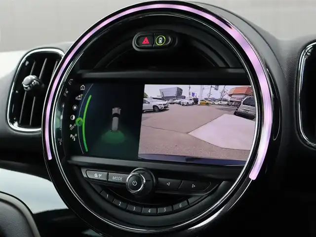 ＭＩＮＩ ミニ クロスオーバー クーパー D 長野県 2020(令2)年 4.7万km 黒 ペッパーＰＫＧ　/純正ナビ　/バックカメラ　/ＡＣＣ　/衝突軽減ブレーキ　/コンフォートアクセス　/パークディスタンスＣ　/ＭＩＮＩエキサイトメント／ライトＰＫＧ　/パワーバックドア　/ＬＥＤライト　/ＯＰ１８ＡＷ