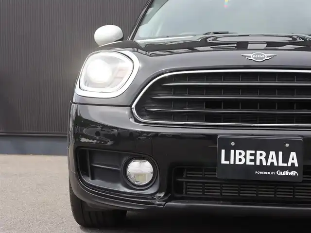ＭＩＮＩ ミニ クロスオーバー クーパー D 長野県 2020(令2)年 4.7万km 黒 ペッパーＰＫＧ　/純正ナビ　/バックカメラ　/ＡＣＣ　/衝突軽減ブレーキ　/コンフォートアクセス　/パークディスタンスＣ　/ＭＩＮＩエキサイトメント／ライトＰＫＧ　/パワーバックドア　/ＬＥＤライト　/ＯＰ１８ＡＷ