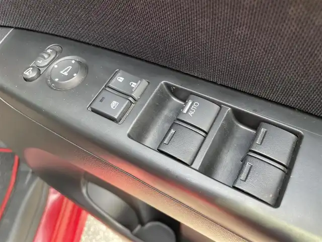 ホンダ Ｎ ＢＯＸ 2トーン カスタム G Lパッケージ 石川県 2015(平27)年 3.5万km ミラノレッド 純正ディスプレイオーディオ/バックカメラ/HIDヘッドライト/両側パワースライドドア/あんしんパッケージ/純正アルミホイール/スマートキー/プッシュスタート/電動ミラー/オートリトラミラー/オートライト