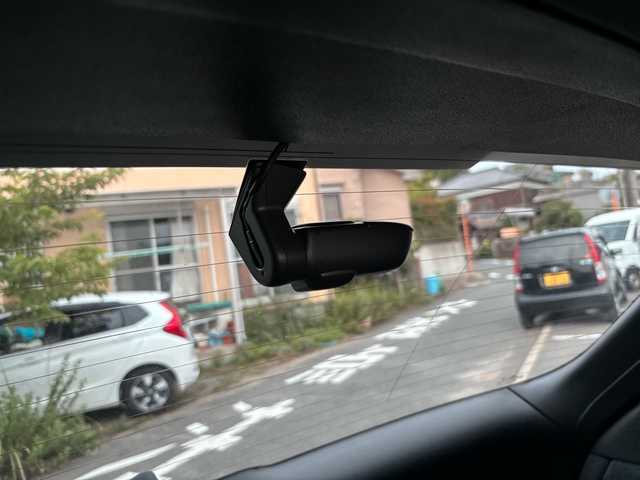 アウディ Ｑ５ 45TFSIクワトロ スポーツ 福岡県 2020(令2)年 1.7万km デイトナグレーパールエフェクト ワンオーナー/純正ナビ/（AM/FM/CD/DVD/SD×2/USB×2/SIMカード/AUX/Bluetooth/ワンセグTV）/クルーズコントロール/横滑り防止/アイドリングストップ/パーキングアシスト/ダウンヒルコントロール/パドルシフト/ハンズフリー/ETC2.0/ドライブレコーダー（前後、SDカード無し）/シートヒーター（運転席/助手席/後部座席）/純正アルミホイール/純正フロアマット/プッシュスタート/オートライト/フォグランプ/電格ミラー/スペアキー×１/保証書/取扱説明書