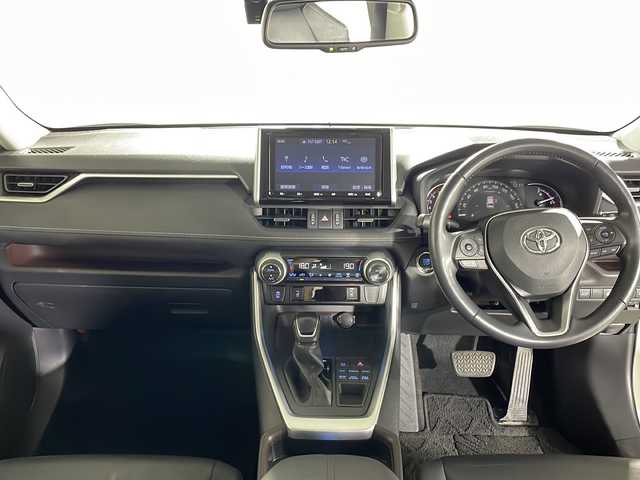 トヨタ ＲＡＶ４ G 福岡県 2020(令2)年 4.8万km ホワイトパールクリスタルシャイン ・純正ナビ/・CD/DVD/・Bluetooth/・フルセグTV/・ラジオ/・Bカメラ/・ビルトインETC/・純正前方ドラレコ/・社外フロアマット/・LEDヘッドライト/・シートヒーター/・ステアリングヒーター