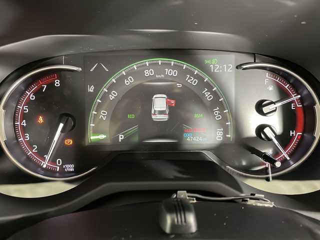 トヨタ ＲＡＶ４ G 福岡県 2020(令2)年 4.8万km ホワイトパールクリスタルシャイン ・純正ナビ/・CD/DVD/・Bluetooth/・フルセグTV/・ラジオ/・Bカメラ/・ビルトインETC/・純正前方ドラレコ/・社外フロアマット/・LEDヘッドライト/・シートヒーター/・ステアリングヒーター