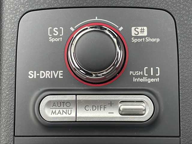 スバル ＷＲＸ ＳＴＩ STI 三重県 2016(平28)年 5.1万km クリスタルホワイトP 社外フローティングディスプレイオーディオ/6速MT/STi専用18インチAW/D席RECAROシート/レッドステッチ革巻きステアリング/LEDアクセサリーライナー/合皮スエードコンビシート/電動格納ミラー/禁煙車