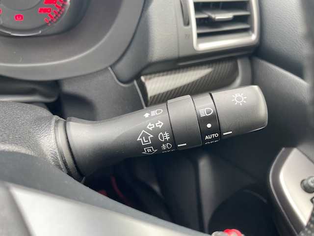 スバル ＷＲＸ ＳＴＩ STI 三重県 2016(平28)年 5.1万km クリスタルホワイトP 社外フローティングディスプレイオーディオ/6速MT/STi専用18インチAW/D席RECAROシート/レッドステッチ革巻きステアリング/LEDアクセサリーライナー/合皮スエードコンビシート/電動格納ミラー