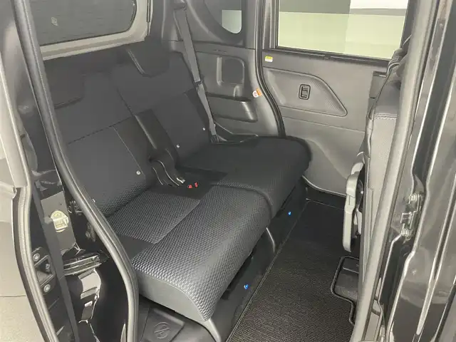 ダイハツ タント カスタム RS 愛知県 2022(令4)年 1.7万km ブラックマイカメタリック 社外７型ナビ　フルセグＴＶ　Ｂｌｕｅｔｏｏｔｈ　ＥＴＣ　バックカメラ　両側パワースライドドア　ＬＥＤヘッドライト　スマートキー　シートヒーター　スマートアシストIII　衝突軽減　コーナーセンサー　禁煙車