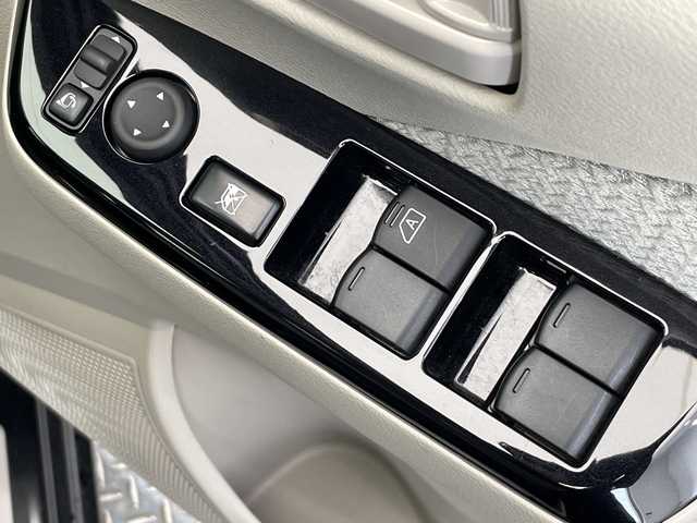 日産 デイズ X 栃木県 2021(令3)年 2.4万km ブラック 純正ナビ(MJ119D-W)/(フルセグTV・Bluetooth・CD・SD・AUX)/バックカメラ/エマージェンシーブレーキ/車線逸脱防止/前後コーナーセンサー/前方ドライブレコーダー/アイドリングストップ/オートライト/純正アルミホイール/純正フロアマット/ドアバイザー/ETC/スマートキー/取扱説明書/保証書