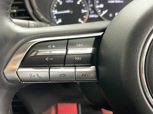 マツダ ＣＸ－３０ XD Lパッケージ 道央・札幌 2021(令3)年 2.6万km ソウルレッドクリスタルM ・4WD/・ディーゼル/・寒冷地仕様/・純正ナビ/・BT&CD&DVD&HDMI&TV/・AppleCarPlay&AndroidAuto/・全方位カメラ/・純正フルエアロ/・i-ACTIVSENSE/・ブラインドスポットモニター/・パドルシフト/・パワーバックドア/・レザーシート/・運転席パワーシートメモリー付/・前席シートヒーター/・ステアリングヒーター/・ステアリングスイッチ/・オートマチックハイビーム/・オートライト/・LEDヘッドライト&フォグ/・オートワイパー/・プッシュスタート/・スマートキー/・スペアキー1本/・社外エンジンスターター/・ビルトインETC/・純正ドライブレコーダー前後