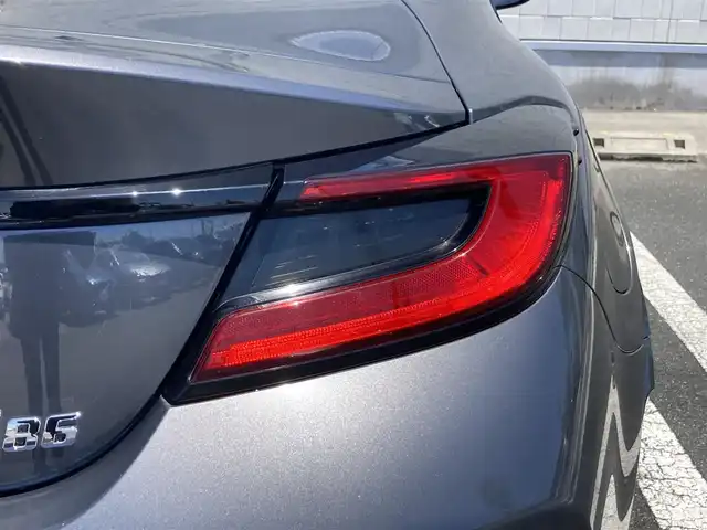 トヨタ ＧＲ８６ RZ 静岡県 2022(令4)年 5.6万km マグネタイトグレーメタリック Toyota Safety Sense/純正9インチナビ(NSZT-Y68T)/　AM FM CD DVD Bluetooth USB HDMI SDREC/ETC/LEDオートヘッドランプ/レーダークルーズコントロール/リアクリアランスソナー/ハーフレザーシート/シートヒーター(前席)/純正18インチアルミホイール/スマートキー＆プッシュスタート/パドルシフト/フルセグTV/バックモニター