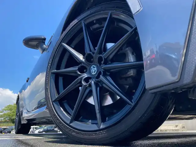 トヨタ ＧＲ８６ RZ 静岡県 2022(令4)年 5.6万km マグネタイトグレーメタリック Toyota Safety Sense/純正9インチナビ(NSZT-Y68T)/　AM FM CD DVD Bluetooth USB HDMI SDREC/ETC/LEDオートヘッドランプ/レーダークルーズコントロール/リアクリアランスソナー/ハーフレザーシート/シートヒーター(前席)/純正18インチアルミホイール/スマートキー＆プッシュスタート/パドルシフト/フルセグTV/バックモニター