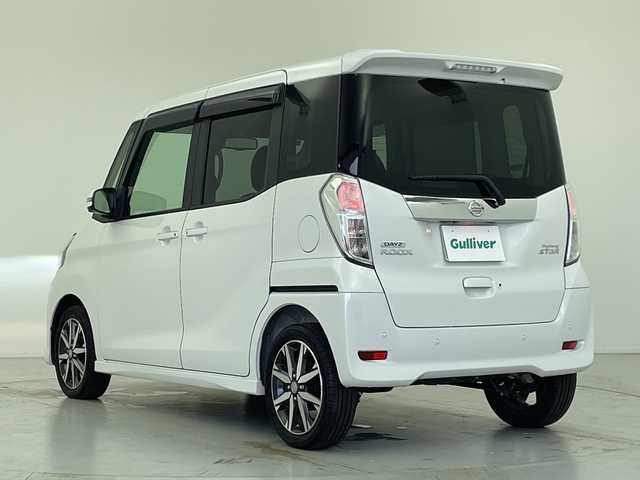 日産 デイズ ルークス ハイウェイスター Gターボ 愛知県 2018(平30)年 4.5万km ホワイトパール 純正ナビTV/BT/DVD/フルセグTV/インテリジェントエマージェンシーブレーキ/車線逸脱警報/踏み間違い衝突防止アシスト/寒冷地仕様車/アラウンドビューモニター/両側パワースライドドア/LEDヘッドライト/クルーズコントロール/純正15インチアルミ/プッシュスタート/スマートキー/取扱説明書/保証書