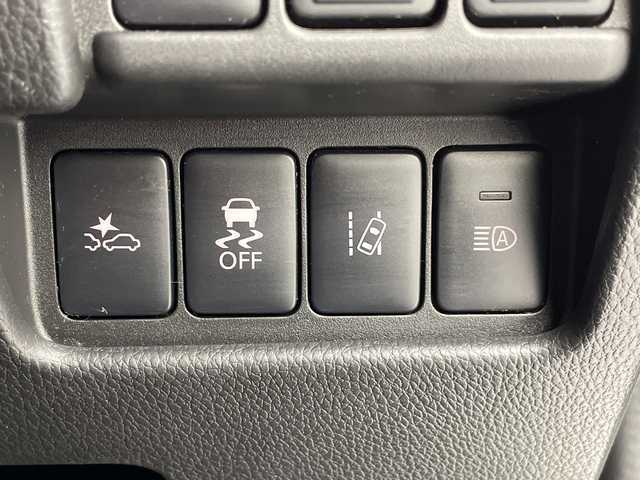 日産 デイズ ルークス ハイウェイスター Gターボ 愛知県 2018(平30)年 4.5万km ホワイトパール 純正ナビTV/BT/DVD/フルセグTV/インテリジェントエマージェンシーブレーキ/車線逸脱警報/踏み間違い衝突防止アシスト/寒冷地仕様車/アラウンドビューモニター/両側パワースライドドア/LEDヘッドライト/クルーズコントロール/純正15インチアルミ/プッシュスタート/スマートキー/取扱説明書/保証書