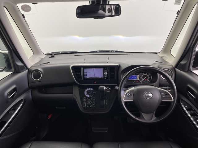 日産 デイズ ルークス ハイウェイスター Gターボ 愛知県 2018(平30)年 4.5万km ホワイトパール 純正ナビTV/BT/DVD/フルセグTV/インテリジェントエマージェンシーブレーキ/車線逸脱警報/踏み間違い衝突防止アシスト/寒冷地仕様車/アラウンドビューモニター/両側パワースライドドア/LEDヘッドライト/クルーズコントロール/純正15インチアルミ/プッシュスタート/スマートキー/取扱説明書/保証書