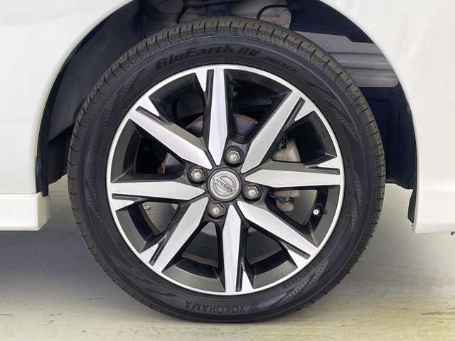 日産 デイズ ルークス ハイウェイスター Gターボ 愛知県 2018(平30)年 4.5万km ホワイトパール 純正ナビTV/BT/DVD/フルセグTV/インテリジェントエマージェンシーブレーキ/車線逸脱警報/踏み間違い衝突防止アシスト/寒冷地仕様車/アラウンドビューモニター/両側パワースライドドア/LEDヘッドライト/クルーズコントロール/純正15インチアルミ/プッシュスタート/スマートキー/取扱説明書/保証書