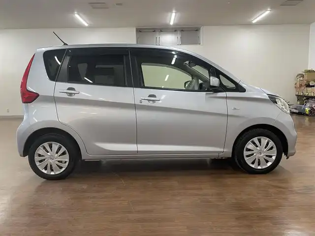 日産 デイズ S 道央・札幌 2017(平29)年 1.9万km クールシルバー ワンオーナー/4WD/衝突軽減ブレーキ/横滑り防止/アイドリングストップ/ヘッドライトレベライザー/シートヒーター/前後ドラレコ/社外HDDナビ/CD/MS/AUX/AM/FM/純正フロアマット/純正ドアバイザー/スペアキー/保証書/取扱説明書/スタッドレスセット積込み/　（155/65/14 2017年製5mm）
