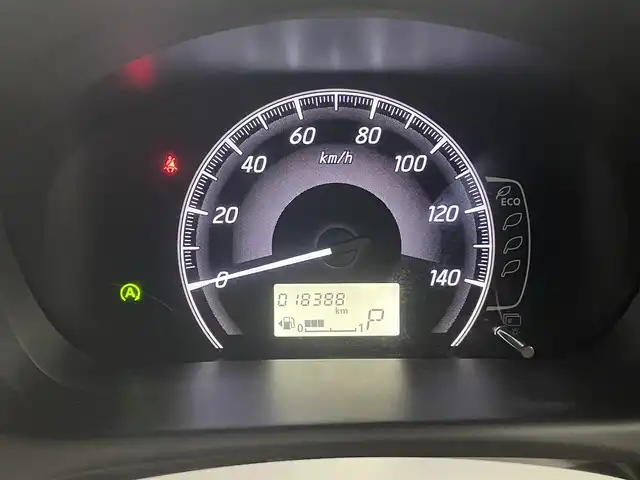 日産 デイズ S 道央・札幌 2017(平29)年 1.9万km クールシルバー ワンオーナー/4WD/衝突軽減ブレーキ/横滑り防止/アイドリングストップ/ヘッドライトレベライザー/シートヒーター/前後ドラレコ/社外HDDナビ/CD/MS/AUX/AM/FM/純正フロアマット/純正ドアバイザー/スペアキー/保証書/取扱説明書/スタッドレスセット積込み/　（155/65/14 2017年製5mm）
