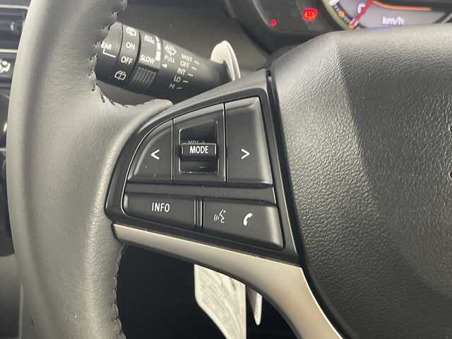 スズキ スペーシア ギア HYBRID XZ 愛知県 2023(令5)年 2万km スチールシルバーM 純正9インチメモリーナビ/・全方位モニター/・フルセグTV/・Bluetooth/・DVD再生/フロントドライブレコーダー/ビルトインETC/両側パワースライドドア/4本スポーク14インチ純正アルミ/革巻きステアリング/ステアリングスイッチ/リアヒーターダクト/前席シートヒーター/右リアパーソナルテーブル/リアドアロールサンシェード/スマートキー/USB充電ソケット