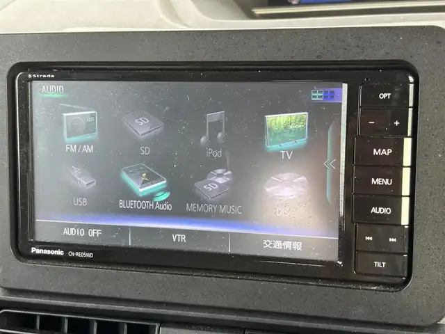 ダイハツ タント X 滋賀県 2019(令1)年 6.5万km ブラックマイカメタリック 社外ナビ/(Bluetooth/フルセグ/CD/DVD)/スマートアシスト/・衝突軽減ブレーキ/・レーンキープアシスト/・先行車発進告知/・標識認識/片側電動スライドドア/バックカメラ/LEDオートライト/Autoハイビーム/コーナーセンサー/アイドリングストップ/ドライブレコーダー/ETC/USB/電動格納ミラー