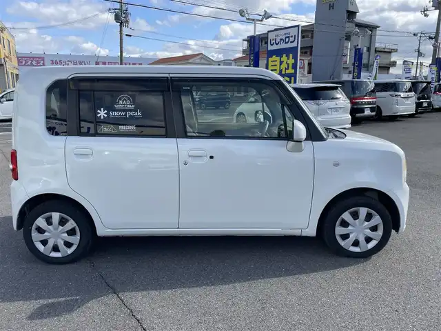 ダイハツ ムーヴ コンテ X 和歌山県 2013(平25)年 9.7万km パールホワイトⅢ (株)IDOMが運営する【じしゃロン和歌山店】の自社ローン対象車両になります。こちらは現金ご利用時の価格です。/自社ローンご希望の方は別途その旨お申付け下さい。/社外ＳＤナビ　/Ｂカメラ　/ＤＴＶ　/ＢＴ　/ＣＤ／ＤＶＤ　/ＵＳＢ　/ＥＴＣ　/アイドリングストップ　/キーレス　/電動格納ミラー　/純正フロアマット