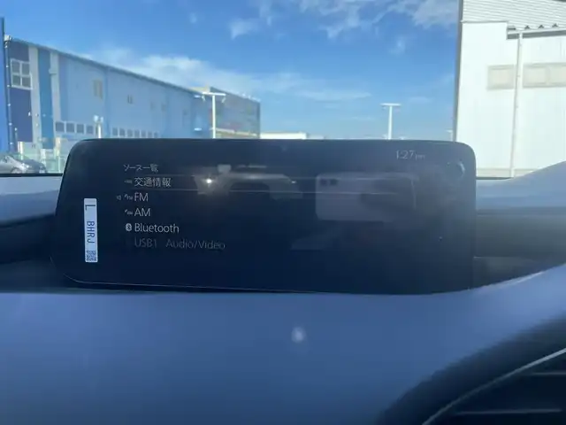 マツダ マツダ３ファストバック 20S ツーリング 熊本県 2024(令6)年 2万km ディープクリスタルブルーマイカ 純正ナビ/・AM/FM/USB/BT/HDMI/・アンドロイドオート/アップルカープレイ/・フルセグTV/全方位カメラ/レーダークルーズコントロール/ブラインドスポットモニター/ヘッドアップディスプレイ/スマートブレーキサポート/ハイビームコントロールシステム/レーンキープアシスト/前後ドライブレコーダー/D席メモリ付きパワーシート/前席シートヒーター/革巻きステアリング/ステアリングスイッチ/ステアリングヒーター/電動パーキングブレーキ/オートホールドブレーキ/アイドリングストップ/ETC/純正フロアマット/純正アルミホイール