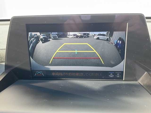 トヨタ クラウン ハイブリッド RS アドバンス 三重県 2018(平30)年 4.7万km ホワイトパールクリスタルシャイン 禁煙/純正ナビ/バックカメラ/前方ドラレコ/ETC2.0/デジタルインナーミラー/BSM/HUD/ステアヒーター/シートヒーター/パワーシート/メモリーシート/ハーフレザーシート/レーダークルーズコントロール/プリクラッシュ/革巻きステア/ステアスイッチ/LEDオートライト/オートハイビーム/電動格納ミラー