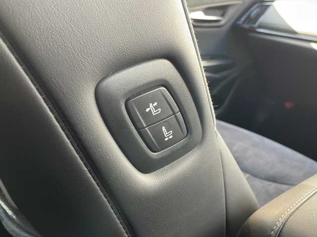 トヨタ クラウン ハイブリッド RS アドバンス 三重県 2018(平30)年 4.7万km ホワイトパールクリスタルシャイン 禁煙/純正ナビ/バックカメラ/前方ドラレコ/ETC2.0/デジタルインナーミラー/BSM/HUD/ステアヒーター/シートヒーター/パワーシート/メモリーシート/ハーフレザーシート/レーダークルーズコントロール/プリクラッシュ/革巻きステア/ステアスイッチ/LEDオートライト/オートハイビーム/電動格納ミラー