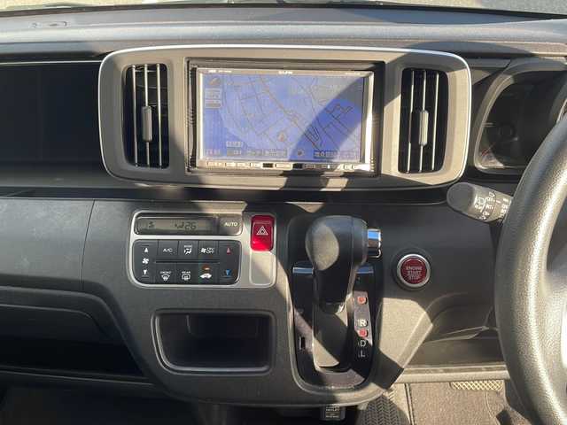 ホンダ Ｎ ＯＮＥ G 島根県 2012(平24)年 7.5万km プレミアムホワイトパール 社外7インチHDDナビゲーション(AVN669HD)/BT CD DVD/バックカメラ/ECON/純正フロアマット/ドアバイザー/電動格納ミラー/ハロゲンライト