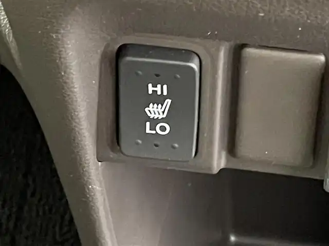 ホンダ Ｎ ＯＮＥ セレクト ツアラー 群馬県 2018(平30)年 4.2万km プレミアムアイボリーパールⅡ ワンオーナー　禁煙車　純正ディスプレイオーディオ　バックカメラ　クルーズコントロール　パドルシフト　ハーフレザーシート　シートヒーター　ＥＴＣ２．０　ドライブレコーダー　スマートキー　スペアキー