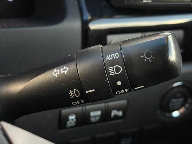 トヨタ アルファード 240S 大阪府 2013(平25)年 7.8万km ブラック /禁煙車//ディーラーOPシステムコンソール(保温・保冷・イルミ・USB)//両側パワースライドドア//アルパインフリップダウンモニター/PCX-R3300//前後ドライブレコーダー/CS-91FH//HIDヘッドライト//クリアランスソナー//ナノイー//ステアリングスイッチ//スマートキー//MTモード付AT//純正17インチアルミ//保証書//取扱説明書//スペアキー×1