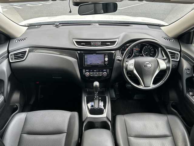 日産 エクストレイル ハイブリッド 20X エマージェンシーブレーキ 神奈川県 2015(平27)年 6.8万km ブリリアントホワイトパール ワンオーナー/社外SDナビ/　Bluetooth/CD/DVD/USB/フルセグTV/バックカメラ/4WD/ダウンヒルアシストコントロール/エマージェンシーブレーキ/車線逸脱警報/横滑り防止装置/純正17インチAW/純正フロアマット/LEDヘッドライト/オートライト/運転席・助手席シートヒーター/取扱説明書/保証書/スペアキー