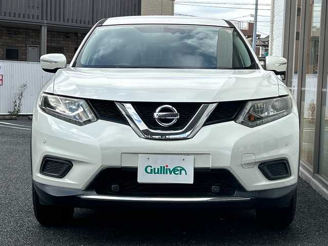 日産 エクストレイル ハイブリッド 20X エマージェンシーブレーキ 神奈川県 2015(平27)年 6.8万km ブリリアントホワイトパール ワンオーナー/社外SDナビ/　Bluetooth/CD/DVD/USB/フルセグTV/バックカメラ/4WD/ダウンヒルアシストコントロール/エマージェンシーブレーキ/車線逸脱警報/横滑り防止装置/純正17インチAW/純正フロアマット/LEDヘッドライト/オートライト/運転席・助手席シートヒーター/取扱説明書/保証書/スペアキー