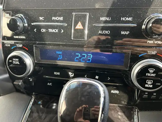 トヨタ アルファード S Cパッケージ 大阪府 2021(令3)年 2.7万km ホワイトパールクリスタルシャイン ワンオーナー/モデリスタ エアロ/JBLメーカーオプションナビ/フルセグTV CD DVD BT HDMI/全方位カメラ/Wサンルーフ/黒革シート/冷暖エアシート/パワーシート/デジタルインナーミラー/前後ドラレコ/ビルトイン2.0ETC/シーケンシャルウィンカー/両側パワースライドドア/パワーバックドア/衝突被害軽減ブレーキ/レーダークルーズコントロール/レーンアシスト/ブラインドスポットモニタ/オートマチックハイビーム/三眼LEDオートヘッドライト/フォグライト/パーキングアシスト/AC100V電源/ステアリングヒーター/W サイド カーテン ニー エアバッグ/禁煙車