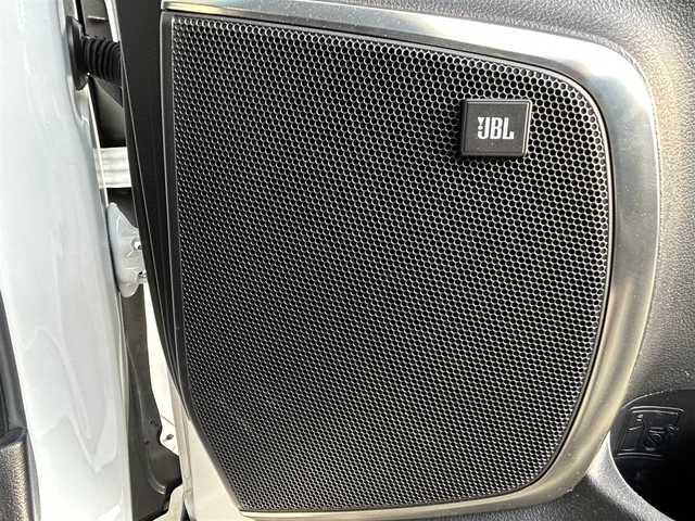 トヨタ アルファード S Cパッケージ 大阪府 2021(令3)年 2.7万km ホワイトパールクリスタルシャイン ワンオーナー/モデリスタ エアロ/JBLメーカーオプションナビ/フルセグTV CD DVD BT HDMI/全方位カメラ/Wサンルーフ/黒革シート/冷暖エアシート/パワーシート/デジタルインナーミラー/前後ドラレコ/ビルトイン2.0ETC/シーケンシャルウィンカー/両側パワースライドドア/パワーバックドア/衝突被害軽減ブレーキ/レーダークルーズコントロール/レーンアシスト/ブラインドスポットモニタ/オートマチックハイビーム/三眼LEDオートヘッドライト/フォグライト/パーキングアシスト/AC100V電源/ステアリングヒーター/W サイド カーテン ニー エアバッグ/禁煙車