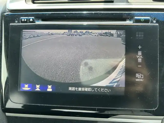 ホンダ フィット ハイブリット Fパッケージ 熊本県 2014(平26)年 12.5万km クリスタルブラックパール 純正ナビ/・AM/FM/CD/DVD/USB/HDMI/iPod/BT/・フルセグTV/ビルトインETC /バックカメラ/車両接近通報装置/横滑り防止装置/電動格納ミラー/・ウィンカーミラー/ハロゲンライト/・ヘッドライトレベライザー/ステアリングリモコン/ドアバイザー/スポーツモード/純正フロアマット/スマートキー/・スペアキー