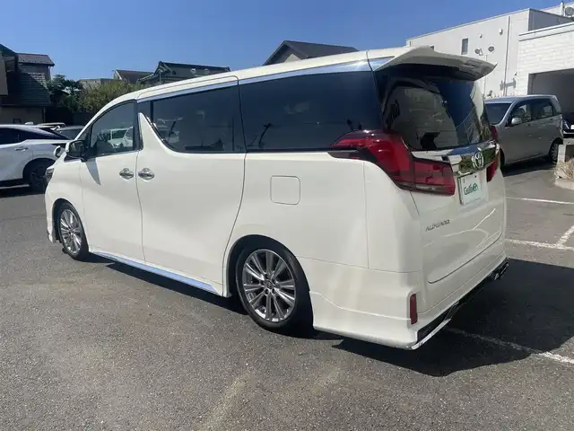 トヨタ アルファード S タイプゴールド 神奈川県 2021(令3)年 3.1万km ラグジュアリーホワイトパールクリスタルシャインガラスフレーク モデリスタエアロ/モデリスタマフラー/サンルーフ/純正１２．１型フリップダウンM/純正ディスプレイオーディオ/・ナビゲーション/・フルセグTV/・バックカメラ/両側電動スライドドア/ダウンサス/純正エンジンスターター/デジタルインナーミラー/トヨタセーフティセンス/・プリクラッシュセーフティ/・レーントレーシングアシスト/・レーダークルーズコントロール/・ハイビームアシスト/ブラインドスポットモニター/リアクロストラフィックアラート/パーキングサポートブレーキ/前後ドライブレコーダー/スマートキーX２/ビルトイン2.0ETC/新車時手帳・取説