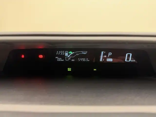 トヨタ アクア G G’s 兵庫県 2017(平29)年 5.5万km ライムホワイトパールクリスタルシャイン 純正ＳＤナビ　/バックカメラ　/ビルトインＥＴＣ　/ミラー型前後ドライブレコーダー　/純正フロアマット　/社外１６アルミホイール　/スペアキー　/ハーフレザー　/オートハイビーム　/ＬＥＤヘッドライト　/ＬＥＤフォグ/LDA/PCS